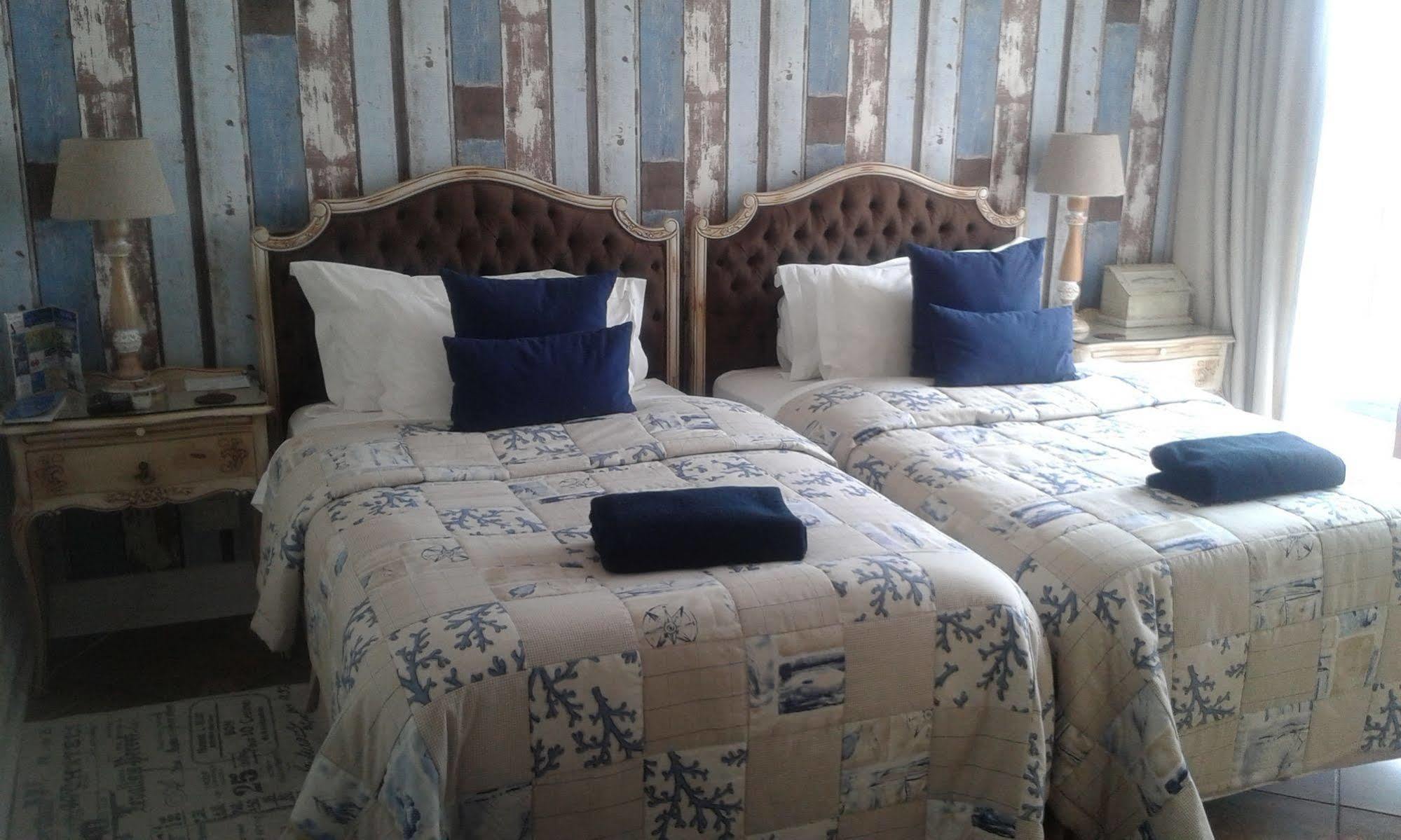Atlantic Guest House Книсна Екстер'єр фото